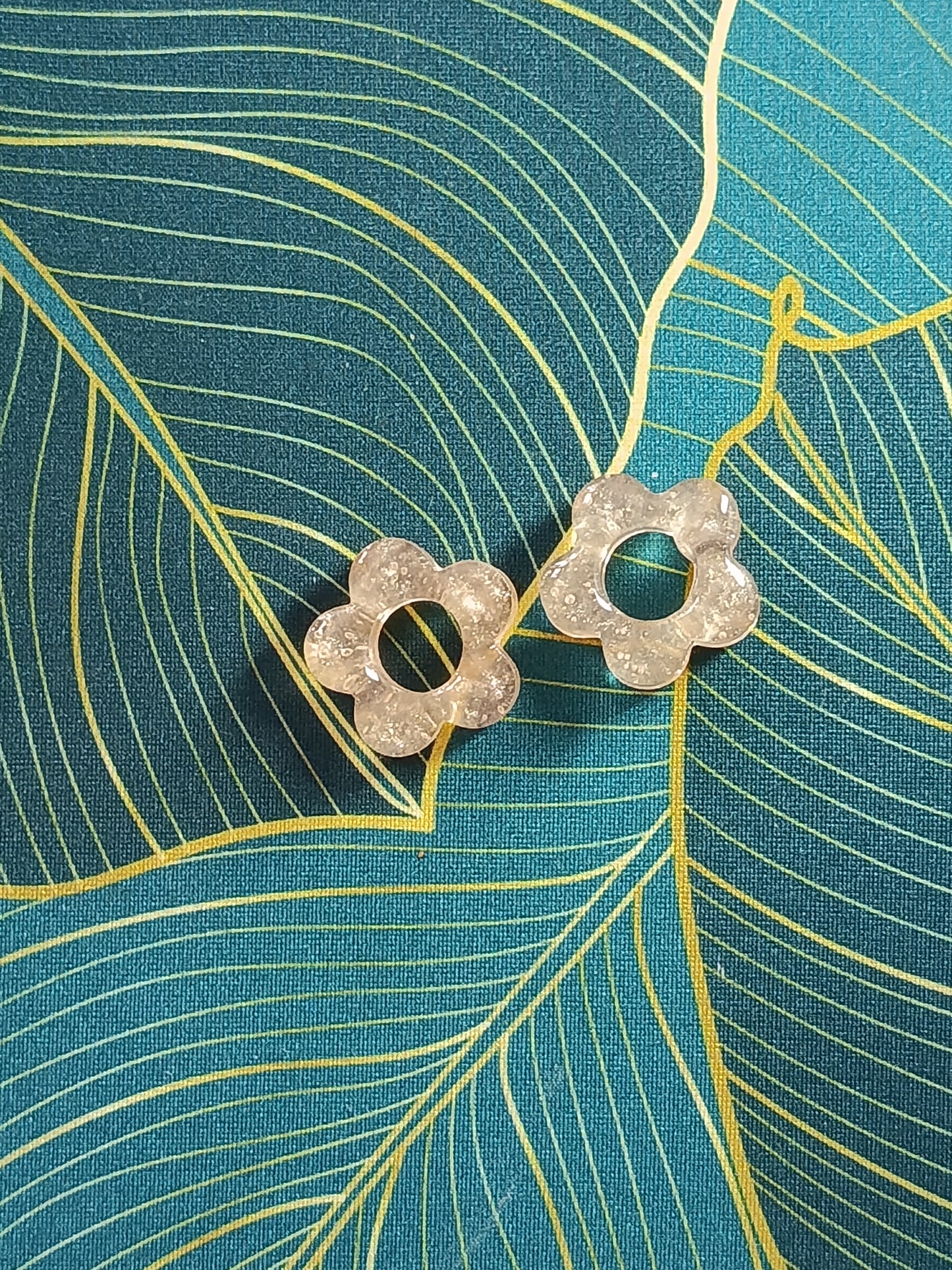 Pampilles de Lumières : Pampilles Interchangeables en Résine – Créations Artisanales